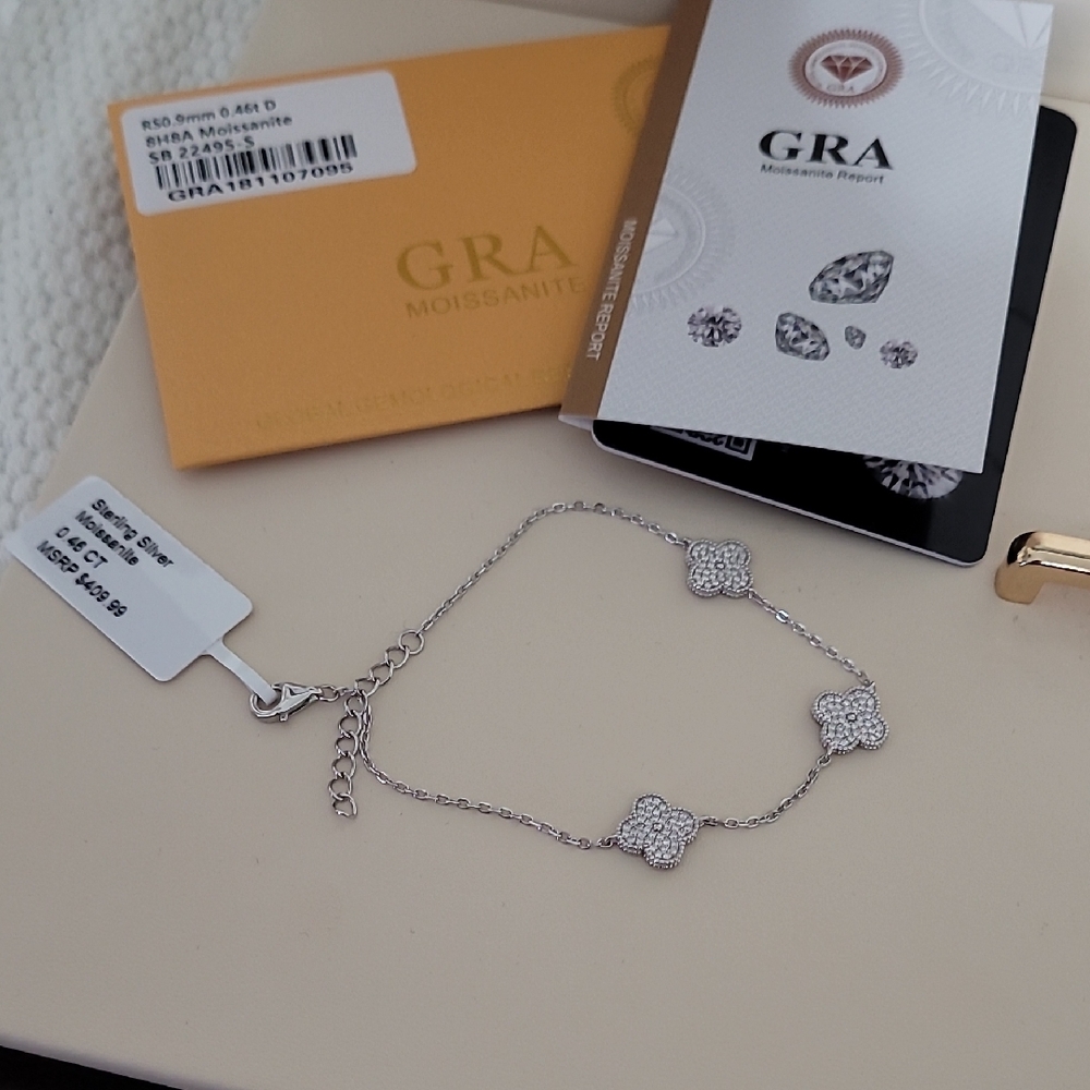 Clover Sterling Silver Bracelet with Moissanite Accents